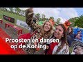 Proosten en dansen op de Koning