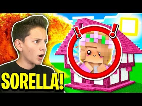 MIA SORELLA COSTRUISCE la SUA CASA su MINECRAFT!! 😍