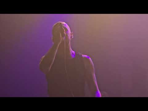 L1NKN P4RK - The Emptiness Machine & Heavy Is the Crown @ Vanha Ylioppilastalo, Helsinki 11.9.2025 