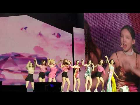 TWICELIGHTS 2019 WORLD TOUR - 190721 Twice (트와이스) - FANCY - New Jersey Live Fancam