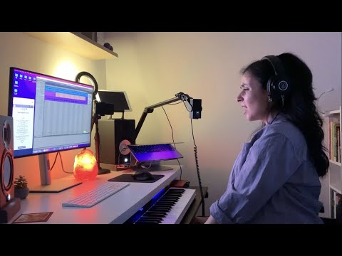 Rayna Vasileva - Misty