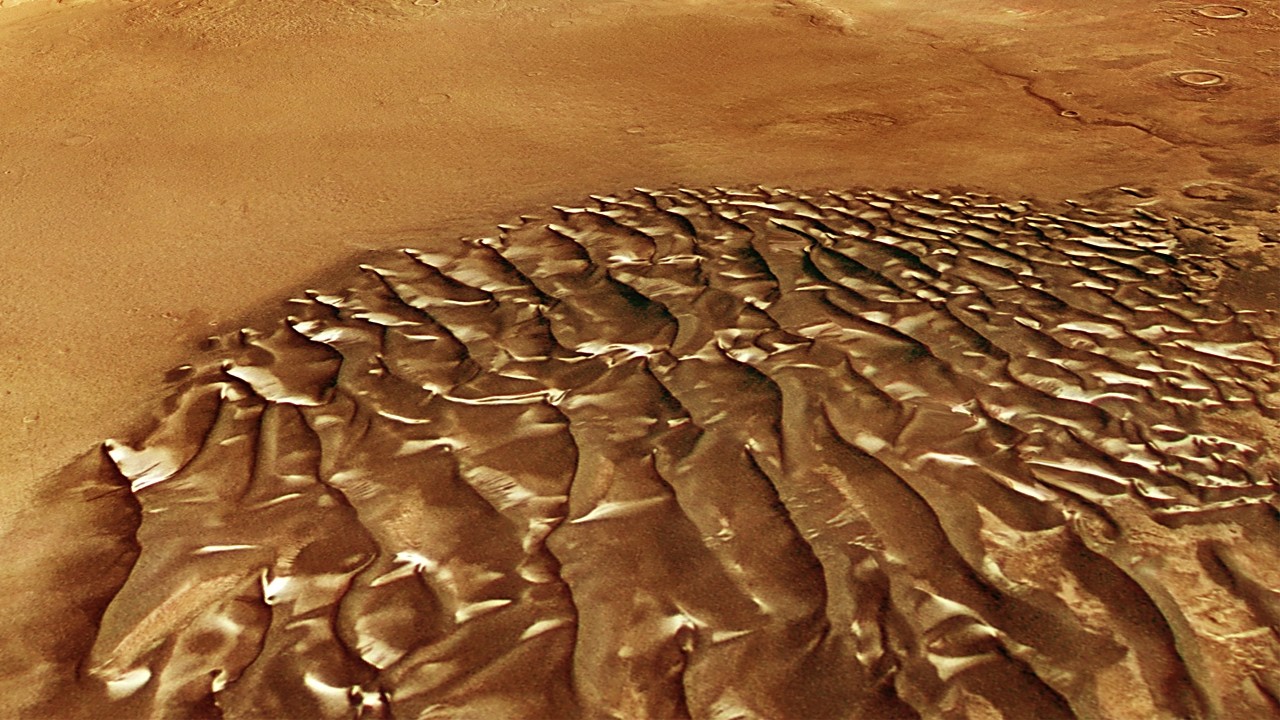 Dunas "metálicas" en Marte