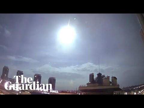Security cameras capture bright flash in sky over Kyiv
