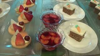 GOLDEN  PRINCESS  CRUISES, EXCELLENT FOOD & BALOON PARTY.