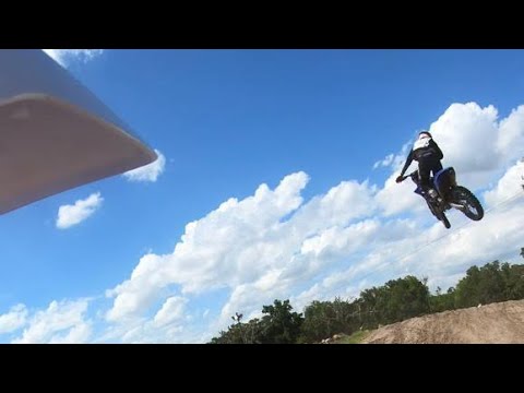 Yz125 pinned at spyder mx- 450 trying to keep up