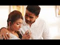 இளம் வயது பெண்ணின் பெரிய அளவில் புகழ�