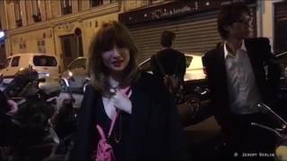 浜崎あゆみ  - Ayumi Hamasaki welcomed by her fans (Paris 2017.04.09)