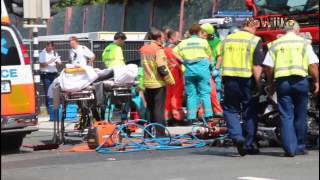 preview picture of video 'Ernstig verkeersongeval op de Burgemeester Kasteleinweg Aalsmeer'
