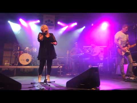 Věra Špinarová - Lži a hraj - Rychvald 1.10.2016