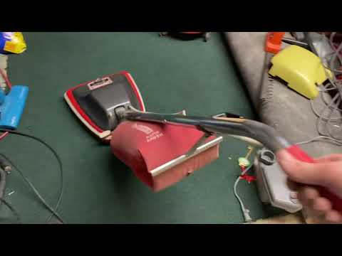 Hoover Convertible u4101 + Old Sanitaire sc684 longer run