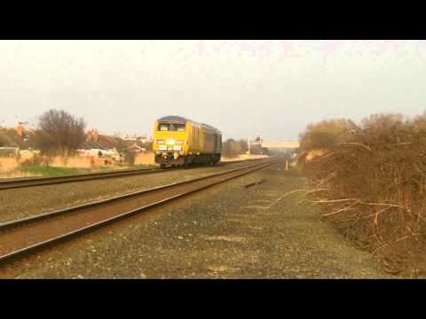 Prestatyn 18.3.2015 - Chiltern 67012 A Shropshire Lad & Network Rail 82129