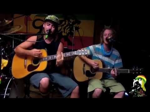 Strictly Skunk - Bongload (Acoustic)