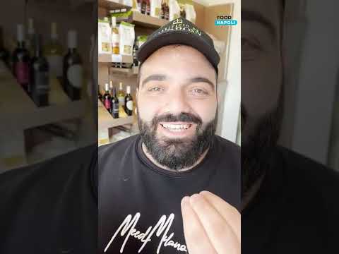 Amedeo e la preparazione del caciocavallo e la sua storia dal Caseificio dei Borboni