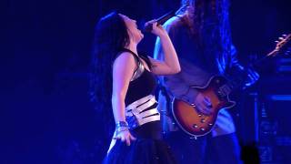 Evanescence - Never Go Back (Live at Hammersmith)