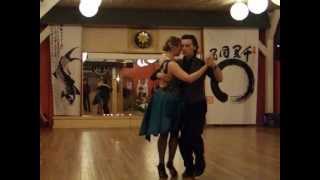 Show impro Julia Osina & Artyom Mayorov - 4.4_Vini dejoja vienu vasaru.AVI