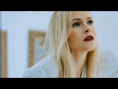 LILY - IESPĒJAMS IR VISS (LYRIC VIDEO)