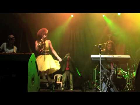 Voodoo Souljah's   Hija de Zion