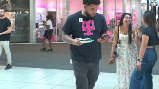 Jersey Gardens Mall, NJ | Lower Level Walk Near Starbucks