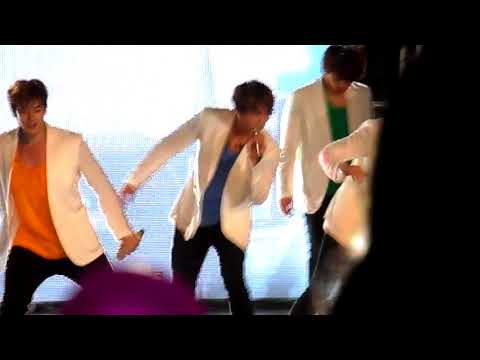 U-KISS - Shut Up (Live in MEX)