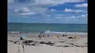 preview picture of video 'Jaroair at So. Paradise Beach, Indialantic, Florida'