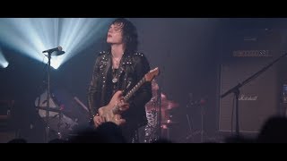 Tyler Bryant &amp; The Shakedown - &quot;Weak &amp; Weepin&#39;&quot; LIVE in Nashville, TN