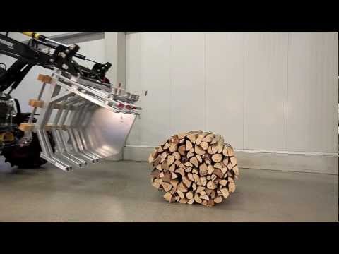 HAF Profi Sägebock (Bündelsäge 1 Ster) beladen