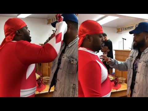 When @QUEENZFLIP battled @Th3Saga  wearing a Power Rangers costume in Church