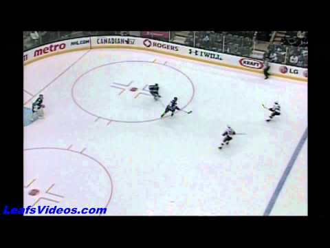 Senators @ Leafs - Tyler Bozak Scores - 110919