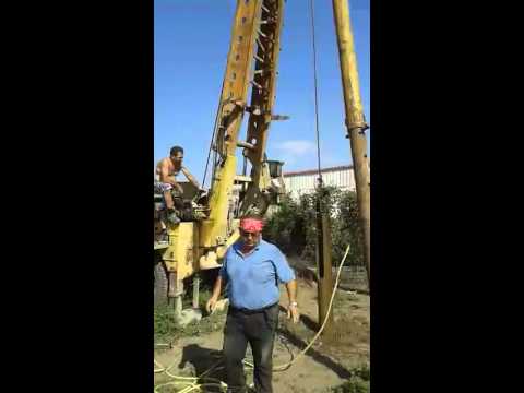 Perforazione di pozzo a Battipalo