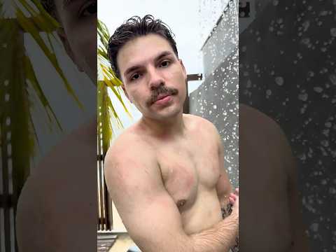 Acho q passou vários #youtubeshorts #mar #camarão #humor
