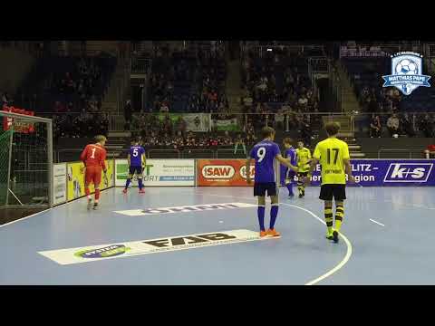 Achtelfinale FC Schalke 04 - B. Dortmund 2:0