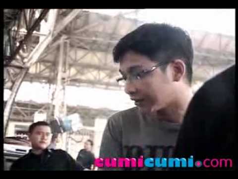 Pasha 'Ungu' Ingin Nikahi Adelia Sebelum Puasa Tahun Depan - CumiCumi.com