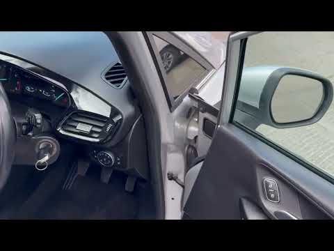 Ford Fiesta TITANIUM 1.1 5DR - Image 2