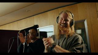 Sam Ryder - What’s The Buzz? (Live from British Grove Studios)