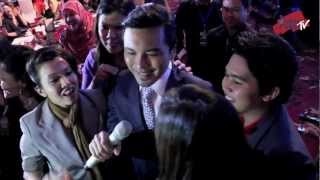 Download lagu Anuar Zain - Lelaki Ini LIVE (Mother's Day Gala Night) Part 004 mp3 Download lagu Anuar Zain - Lelaki Ini LIVE (Mother's Day Gala Night) Part 004 mp3