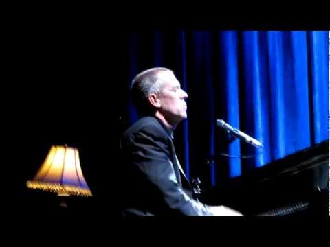 Hugh Laurie London Concert 2012 - St James Infirmary