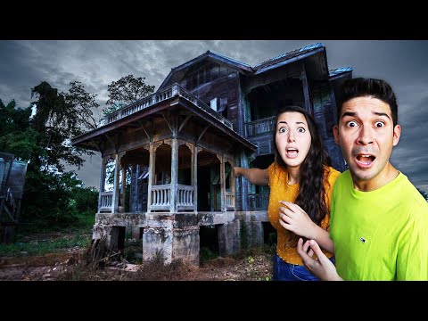 ENTRIAMO IN UNA CASA MISTERIOSA DI NOTTE! *lo Spirito di Halloween è tornato!*