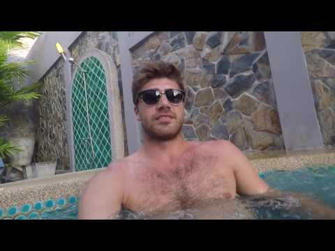 Walls, Roofs n Pools