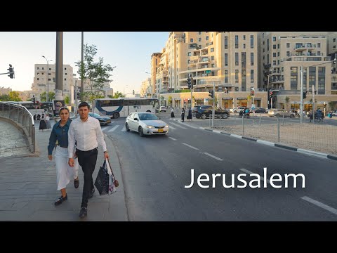 Inside Jerusalem's Most Religious Neighborhoods – A Peaceful Evening Stroll.