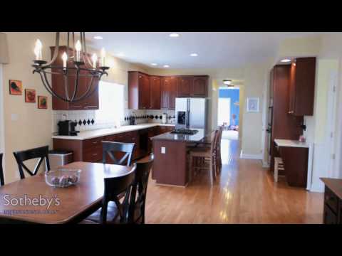Holliston, Massachusetts real estate & homes | 31 Partridge Way