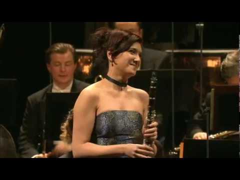 Sharon Kam plays Mozart Clarinet Concerto K.622 - Rondo Allegro