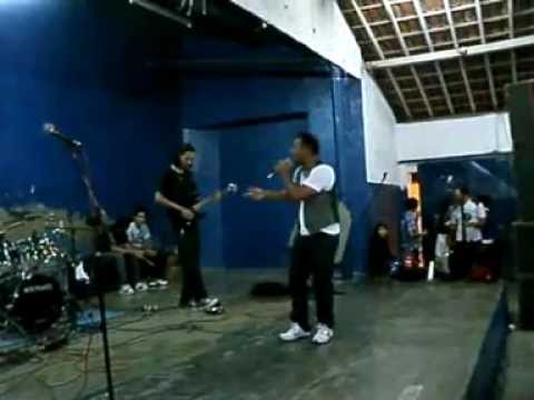 Banda Kronus (Bahia) no Encontro (Concurso) de Bandas em Delmiro Gouveia-AL - Sem Jesus Não Dá