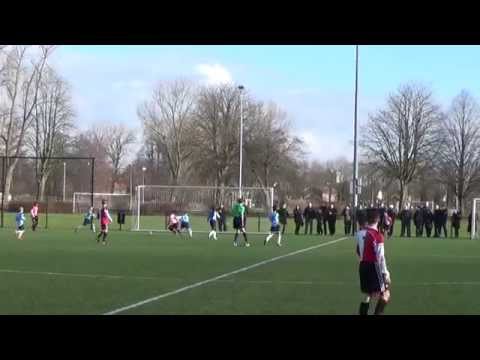 31-01-2015 ; Feyenoord O-13 - JVOZ D1, eerste helft