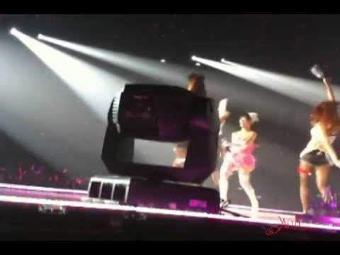 [FANCAM] 120212 Tiffany - Lady Marmalade @ SNSD Tour in Bangkok