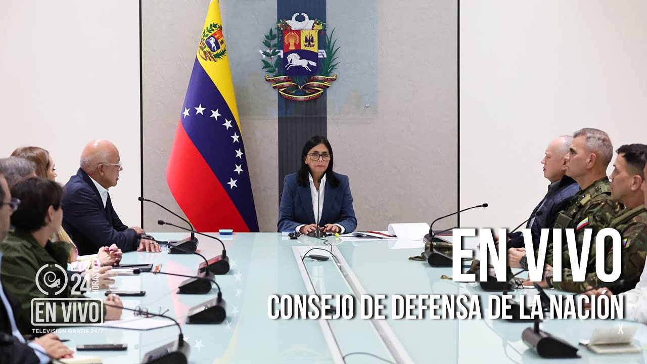 Vicepresidenta Delcy Rodríguez con el Consejo de Defensa de la Nación