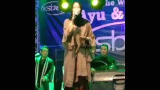 Download lagu Alma Esbeye suaranya begitu merdu 'mabrouk' mp3 Download lagu Alma Esbeye suaranya begitu merdu 'mabrouk' mp3