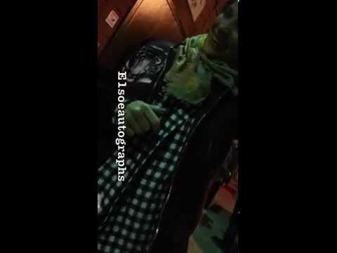 Juliette Binoche signing autographs at Antigone Play