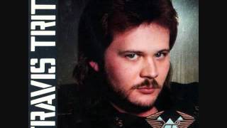 Travis Tritt - Help Me Hold On (Country Club)
