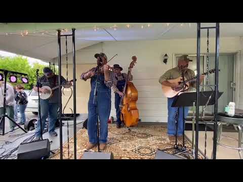 Friday Night 'Backyard' Jamboree at The Floyd Country Store, Floyd, VA 5-14-21