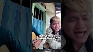 Download lagu Lagu batak sedih. Tipul tipul ni lili mp3